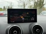Miniature AUDI Q2
