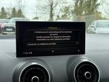Miniature AUDI Q2