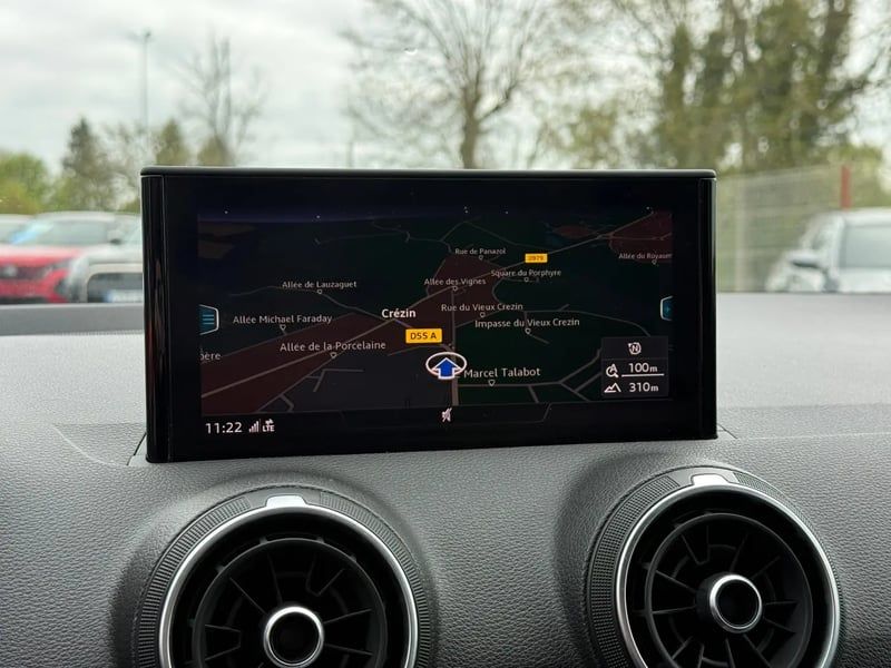 Photo de la voiture AUDI Q2 35 TFSI 150 S tronic 7 S line