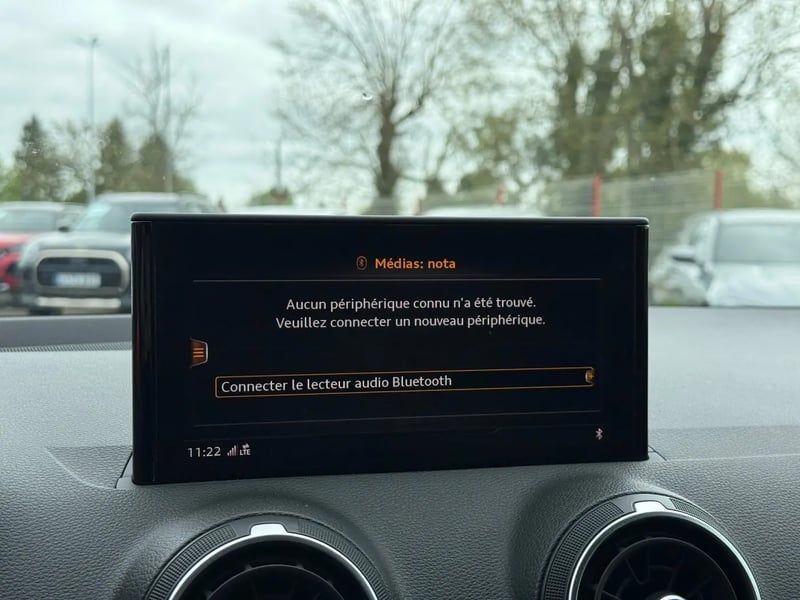 Photo de la voiture AUDI Q2 35 TFSI 150 S tronic 7 S line