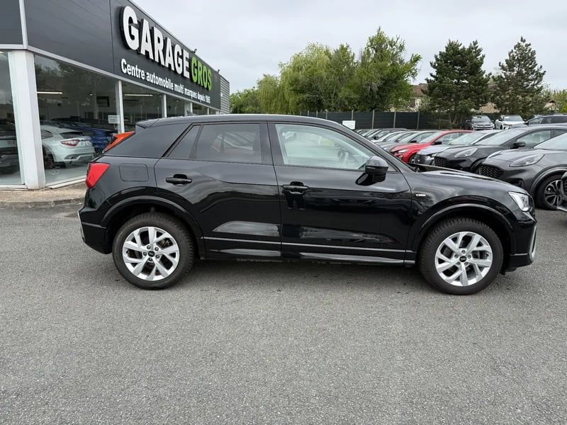 Photo de la voiture AUDI Q2 35 TFSI 150 S tronic 7 S line