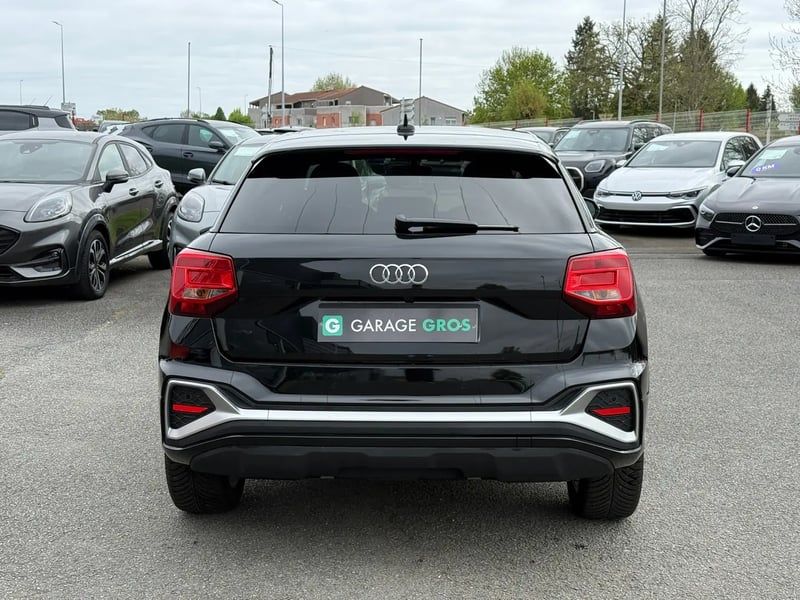 Photo de la voiture AUDI Q2 35 TFSI 150 S tronic 7 S line