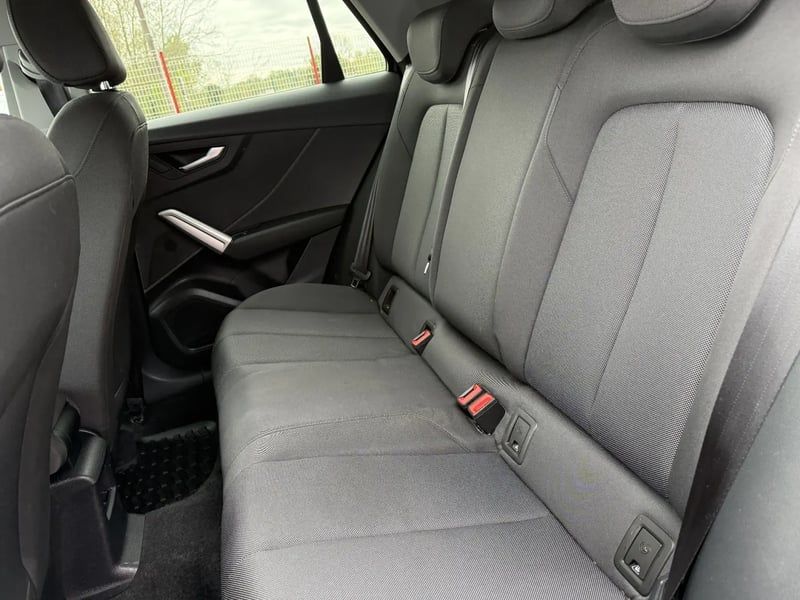 Photo de la voiture AUDI Q2 35 TFSI 150 S tronic 7 S line