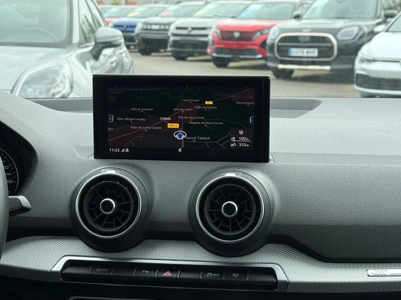 Photo de la voiture AUDI Q2 35 TFSI 150 S tronic 7 S line