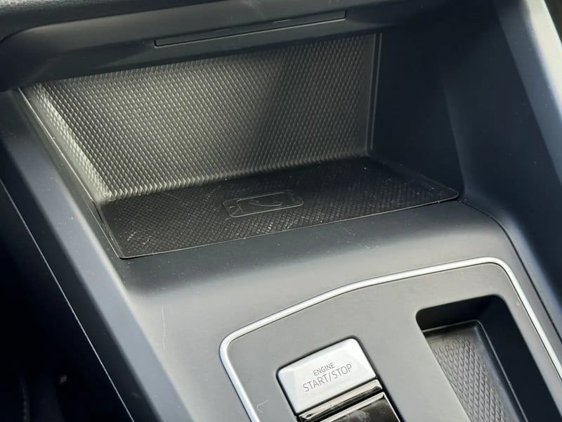 Photo de la voiture VOLKSWAGEN GOLF 2.0 TDI SCR 150 DSG7 Life Plus