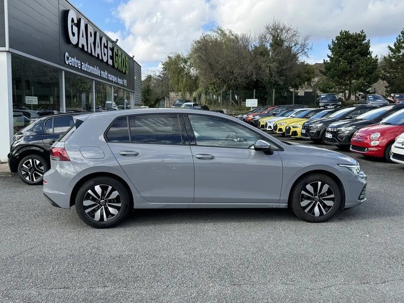 Photo de la voiture VOLKSWAGEN GOLF 2.0 TDI SCR 150 DSG7 Life Plus