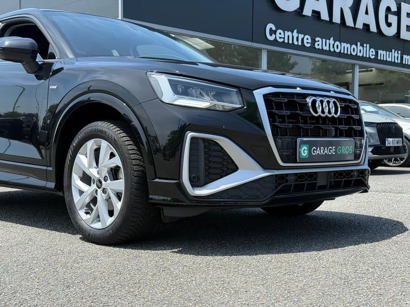 Photo de la voiture AUDI Q2 35 TFSI 150 S tronic 7 S line