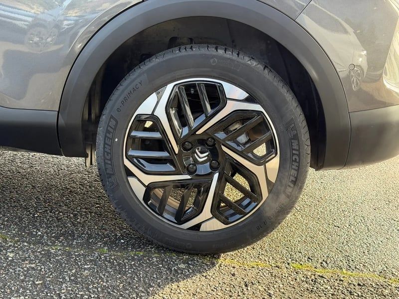 Photo de la voiture CITROEN C4 PureTech 130 BVM6 Max