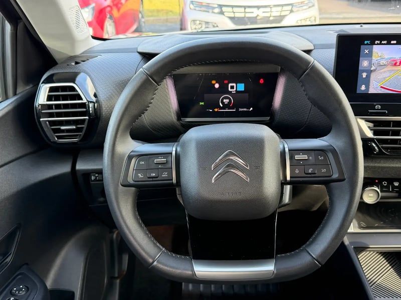 Photo de la voiture CITROEN C4 PureTech 130 BVM6 Max
