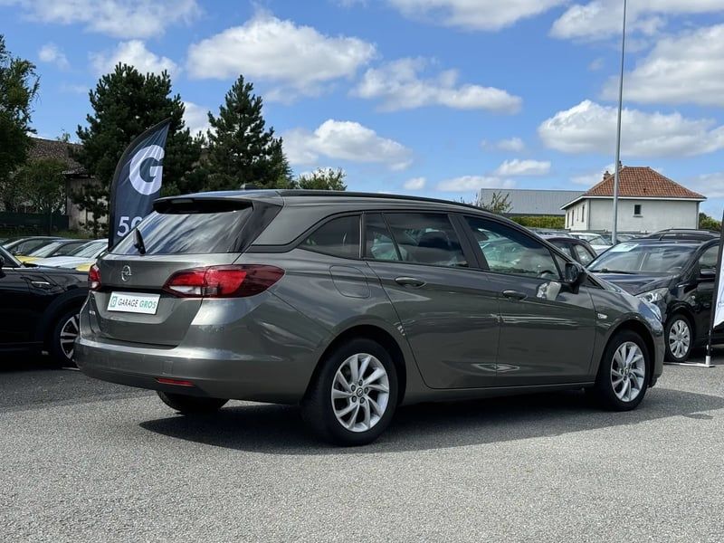 Photo de la voiture OPEL ASTRA SPORTS TOURER 1.2 Turbo 110 ch BVM6 Edition Business
