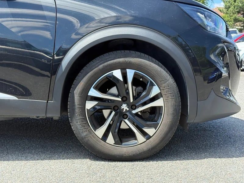 Photo de la voiture PEUGEOT 2008 BlueHDi 110 S&S BVM6 Allure Pack