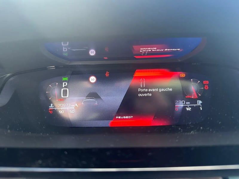 Photo de la voiture PEUGEOT 308 PureTech 130ch S&S EAT8 GT