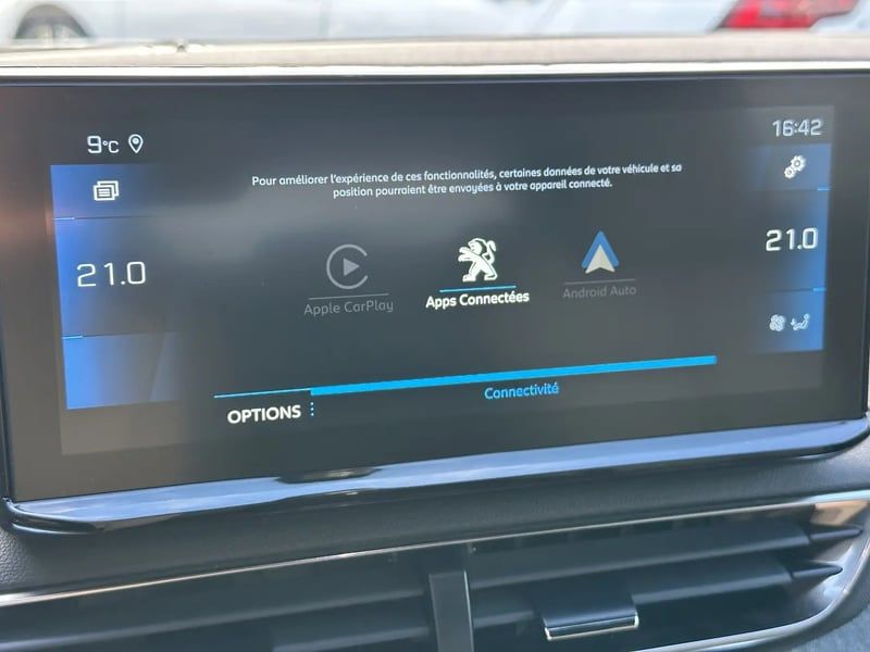 Photo de la voiture PEUGEOT 3008 BlueHDi 130ch S&S EAT8 Allure Pack