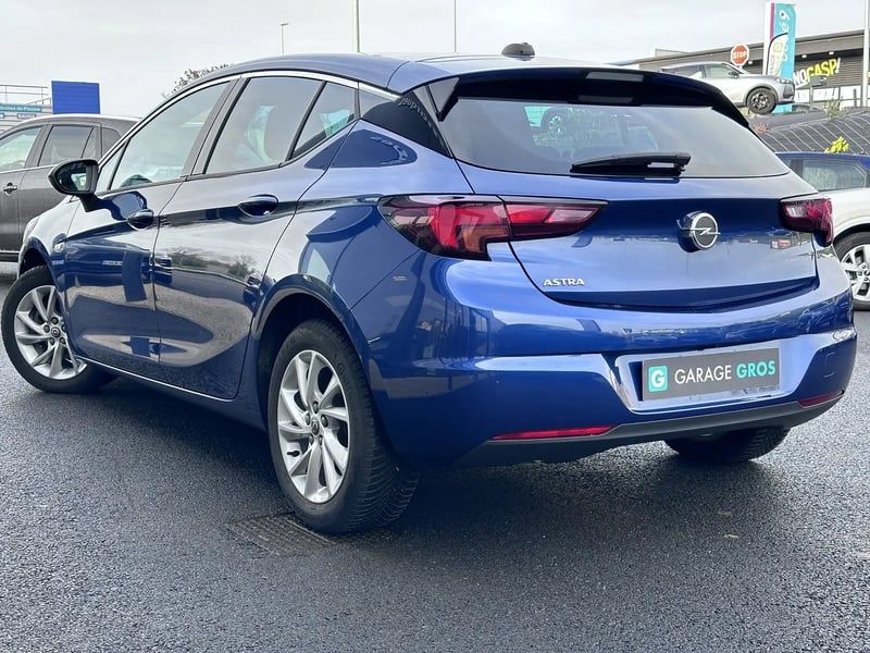 Photo de la voiture OPEL ASTRA 1.2 Turbo 145 ch BVM6 Elegance GPS - 5P