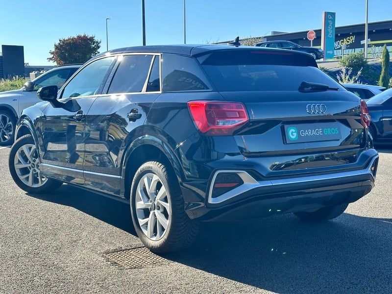 Photo de la voiture AUDI Q2 35 TFSI 150 S tronic 7 S line