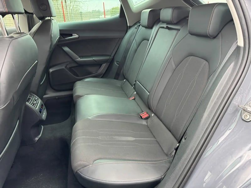 Photo de la voiture CUPRA FORMENTOR 1.5 TSI 150 ch V