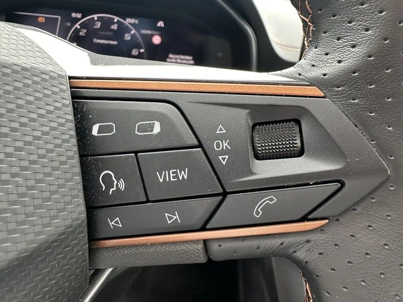 Photo de la voiture CUPRA FORMENTOR 1.5 TSI 150 ch V