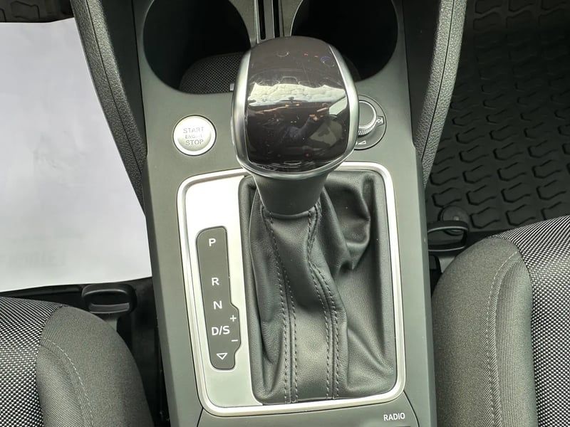 Photo de la voiture AUDI Q2 35 TFSI 150 S tronic 7 S line