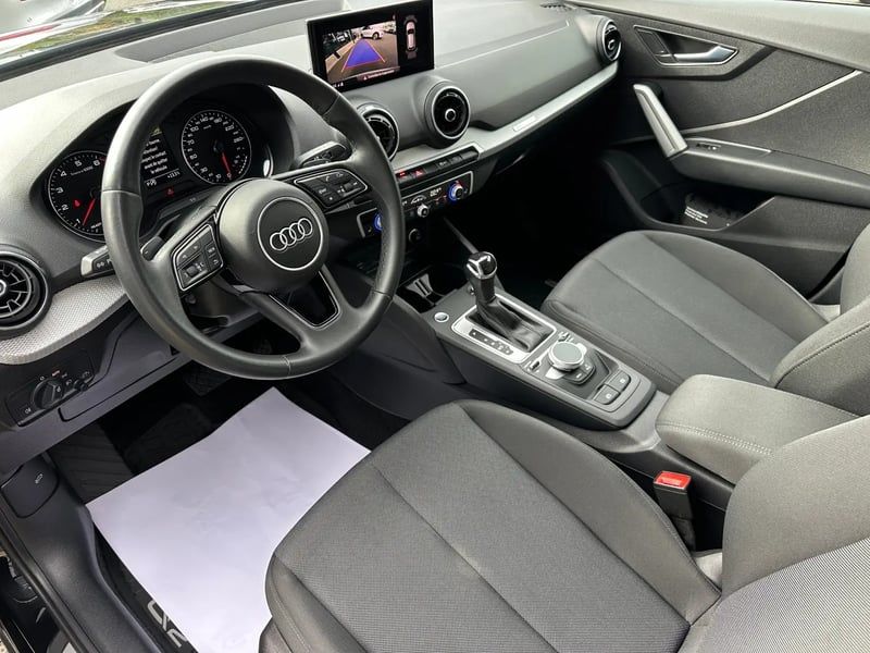 Photo de la voiture AUDI Q2 35 TFSI 150 S tronic 7 S line