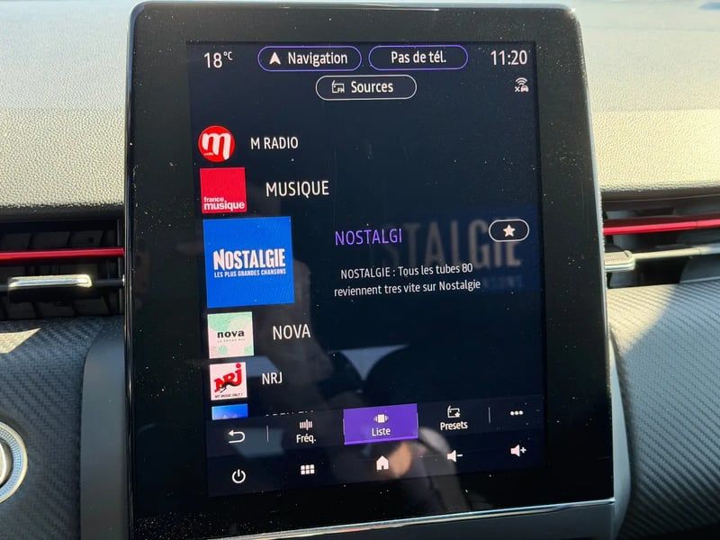 Photo de la voiture RENAULT CLIO V TCe 90 RS Line