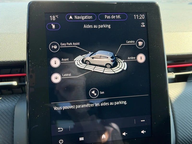 Photo de la voiture RENAULT CLIO V TCe 90 RS Line