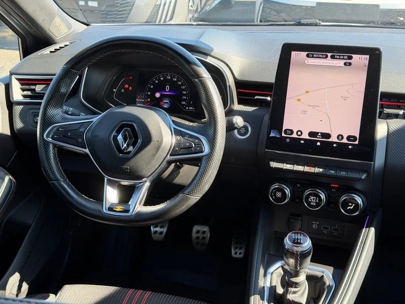 Photo de la voiture RENAULT CLIO V TCe 90 RS Line