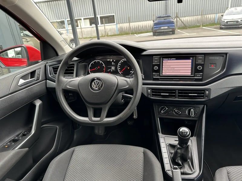 Photo de la voiture VOLKSWAGEN POLO 1.0 80 S&S BVM5 Trendline