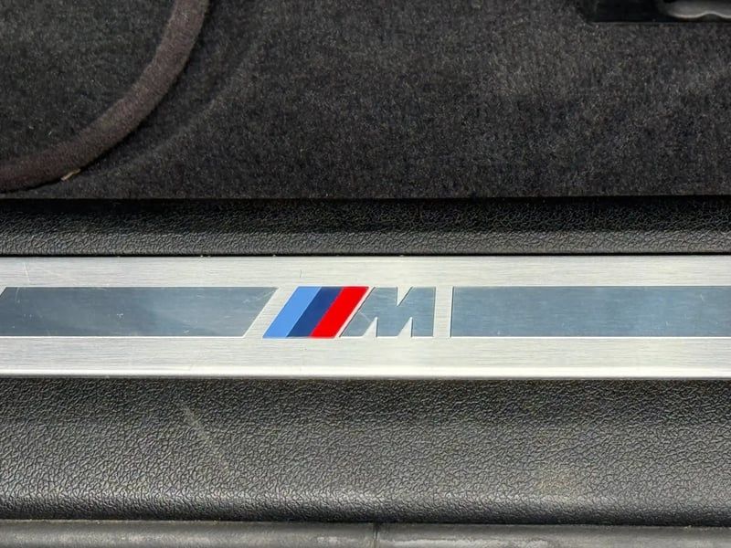 Photo de la voiture BMW SERIE 1 F40 118d 150 ch BVA8 M Sport