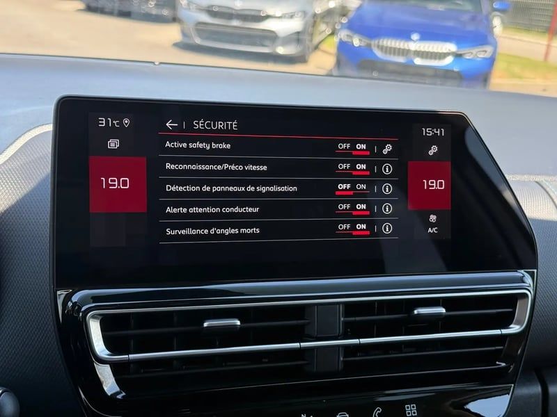 Photo de la voiture CITROEN C5 AIRCROSS Hybride 136 e-DCS6 Max