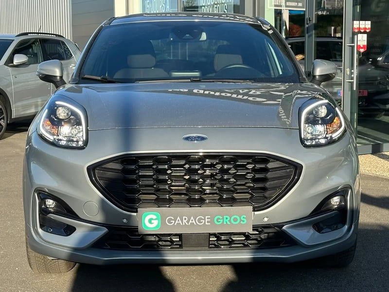Photo de la voiture FORD PUMA 1.0 EcoBoost 155 ch mHEV S&S Powershift ST-Line
