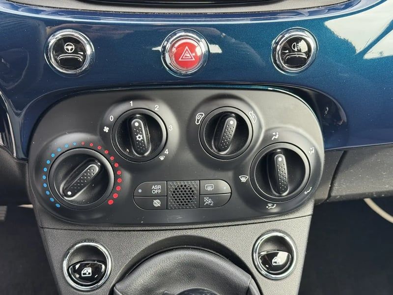 Photo de la voiture FIAT 500 SERIE 9 EURO 6D-FULL 1.0 70 ch Hybride BSG S/S Cult