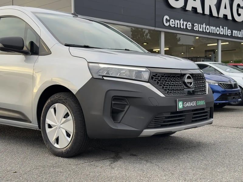 Photo de la voiture NISSAN TOWNSTAR FOURGON ELECTRIQUE EV FOURGON L1 45KWH CHARGEUR 22KW GSR2B ACENTA