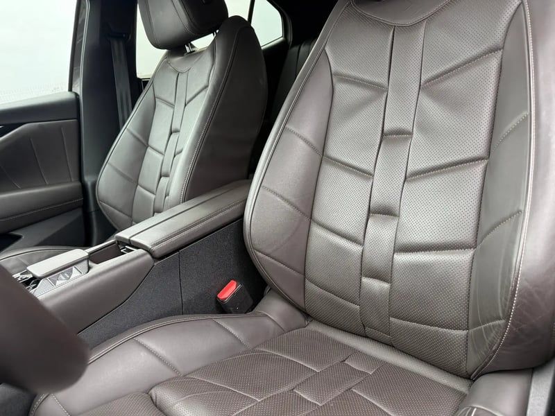 Photo de la voiture DS DS 4 PureTech 130 EAT8 Opera