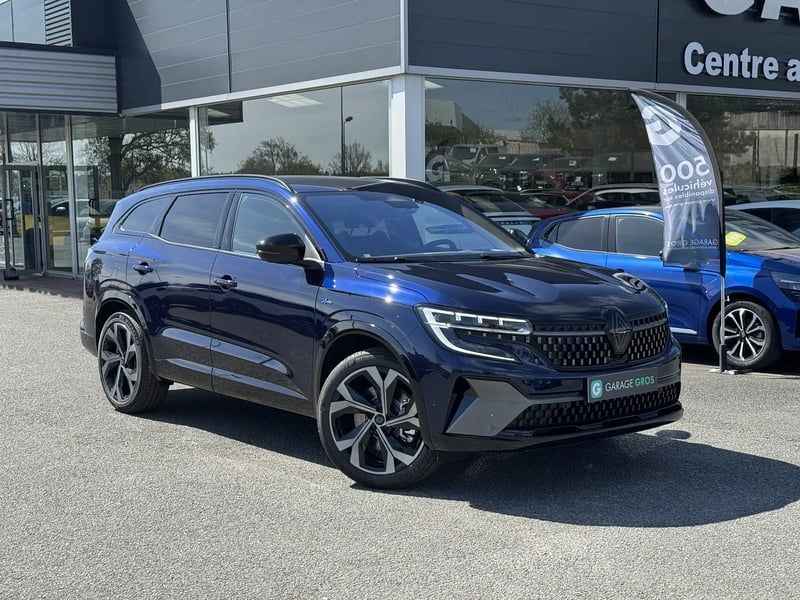 Photo de la voiture RENAULT ESPACE VI E-Tech full hybrid 200 GSR2 esprit Alpine