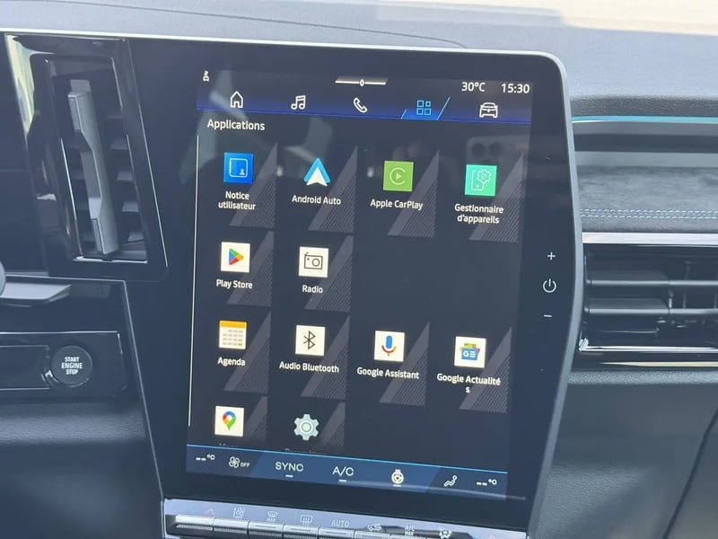 Photo de la voiture RENAULT ESPACE VI E-Tech full hybrid 200 GSR2 esprit Alpine