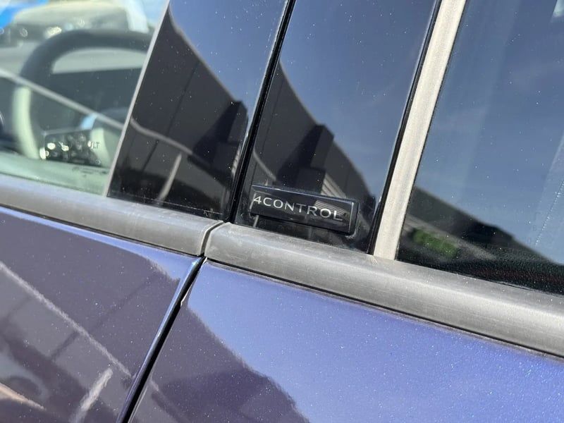 Photo de la voiture RENAULT ESPACE VI E-Tech full hybrid 200 GSR2 esprit Alpine