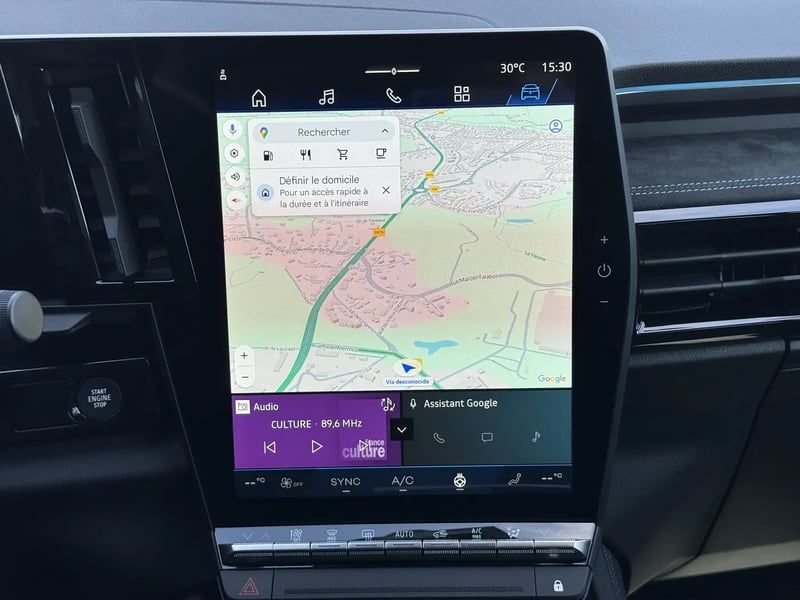 Photo de la voiture RENAULT ESPACE VI E-Tech full hybrid 200 GSR2 esprit Alpine