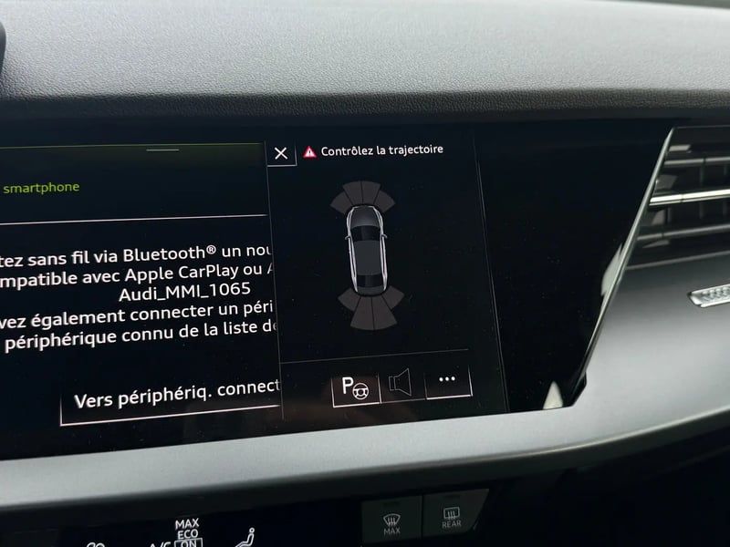 Photo de la voiture AUDI A3 BERLINE TFSI Mild Hybrid 116 S tronic 7 Design
