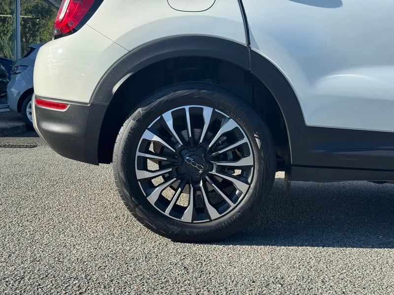 Photo de la voiture FIAT 500X MY20 1.0 FireFly Turbo T3 120 ch Cross