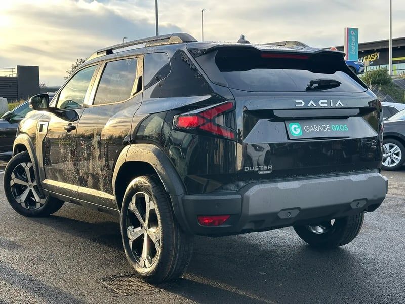 Photo de la voiture DACIA DUSTER Hybrid 155 Journey
