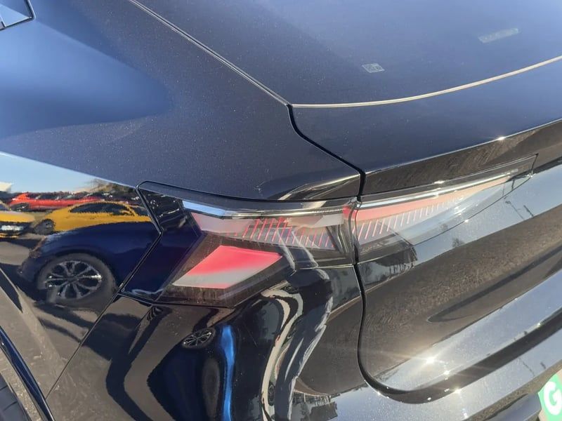 Photo de la voiture RENAULT RAFALE E-Tech full hybrid 200 esprit Alpine