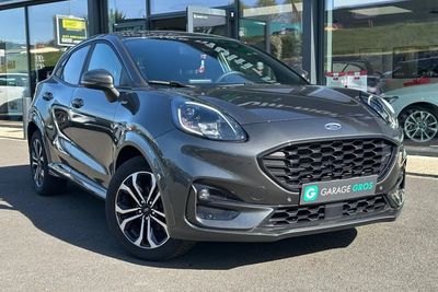 Photo de présentation de la voiture FORD PUMA 1.0 EcoBoost 155 ch mHEV S&S Powershift ST-Line - 5P