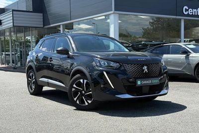 Photo de présentation de la voiture PEUGEOT 2008 BlueHDi 110 S&S BVM6 Allure Pack