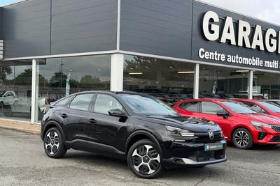 Photo de présentation de la voiture CITROEN C4 Hybride 136 e-DCS6 Plus