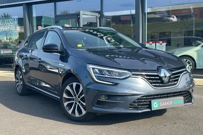 Photo de présentation de la voiture RENAULT MEGANE IV ESTATE Blue dCi 115 EDC Techno