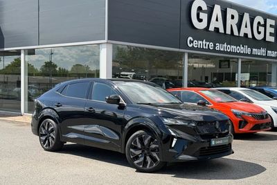 Photo de présentation de la voiture RENAULT RAFALE E-Tech full hybrid 200 ch esprit Alpine
