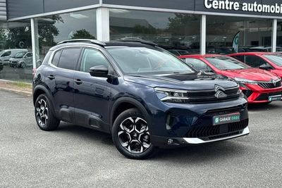 Photo de présentation de la voiture CITROEN C5 AIRCROSS Hybride 145 e-DCS6 Max