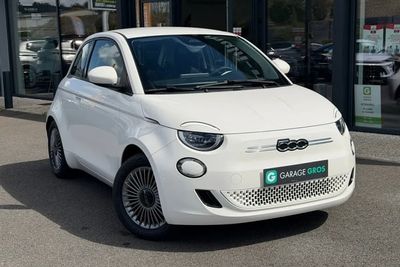 Photo de présentation de la voiture FIAT 500e BERLINE 500 e 118 ch Nouvelle 500